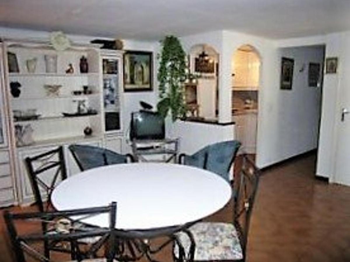 Appartement Cosy Avec Terrasse Et Parking, A 2 Pas De La Plage De Saint-Clair - Menage Inclus - Fr-1-251-12 Le Lavandou Exterior photo