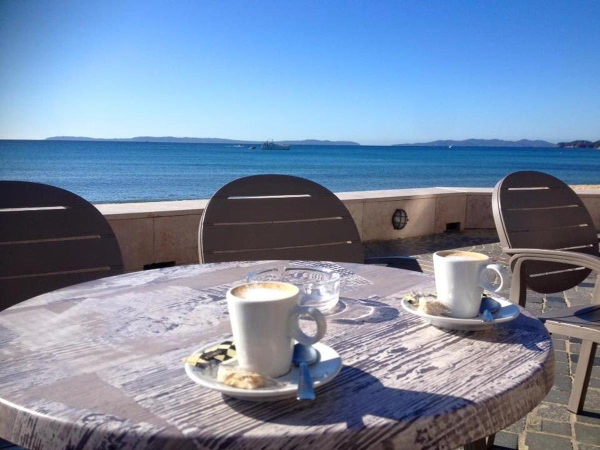 Appartement Cosy Avec Terrasse Et Parking, A 2 Pas De La Plage De Saint-Clair - Menage Inclus - Fr-1-251-12 Le Lavandou Exterior photo
